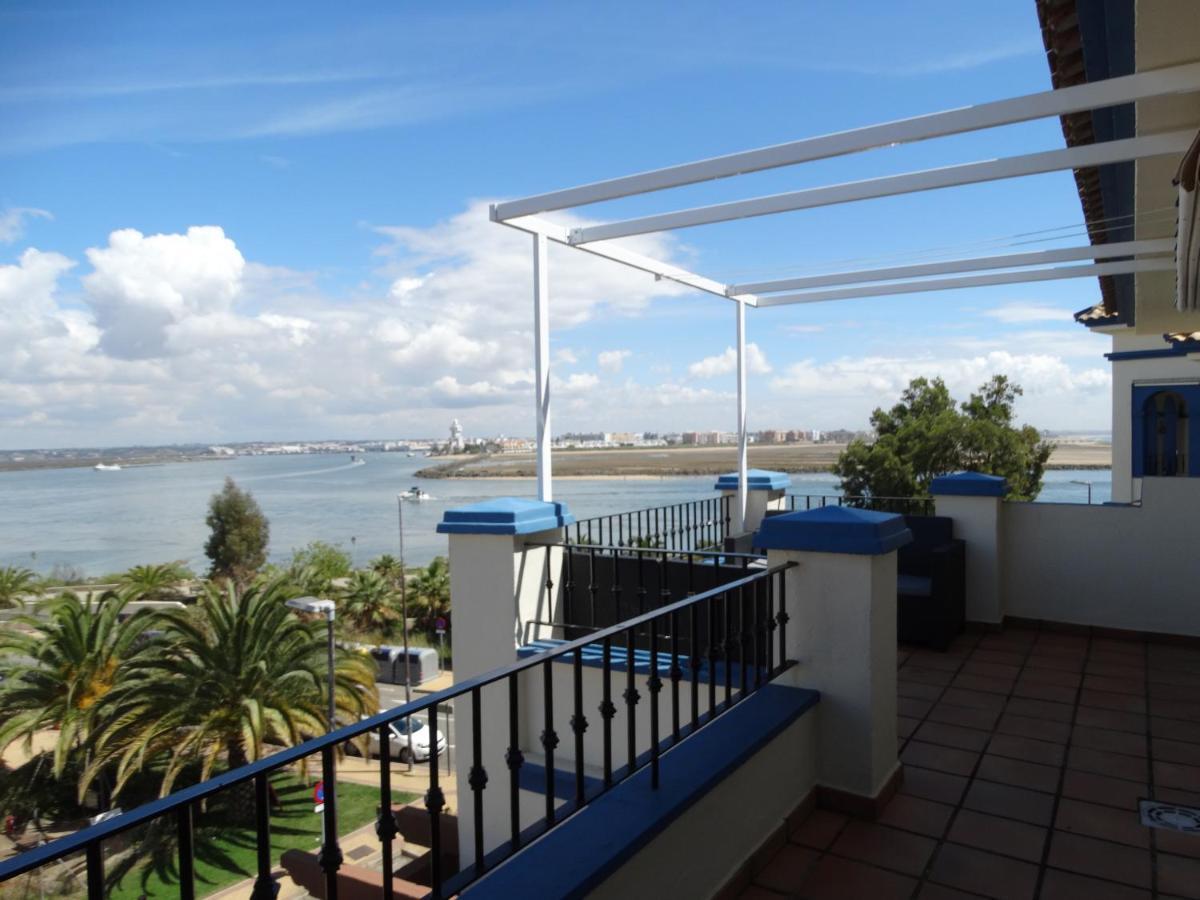 Ferienwohnung Beautiful Penthouse With Ocean And Marina Views Isla Canela Exterior foto