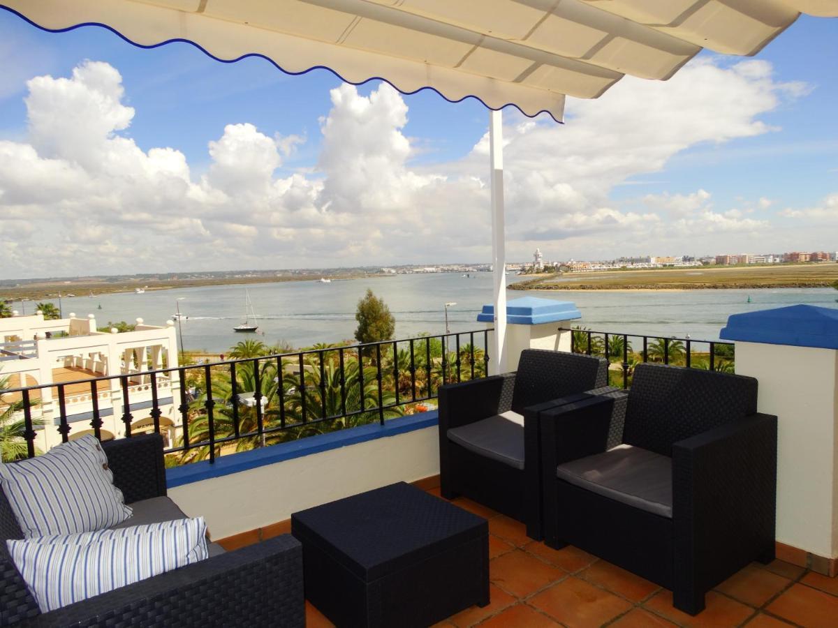 Ferienwohnung Beautiful Penthouse With Ocean And Marina Views Isla Canela Exterior foto